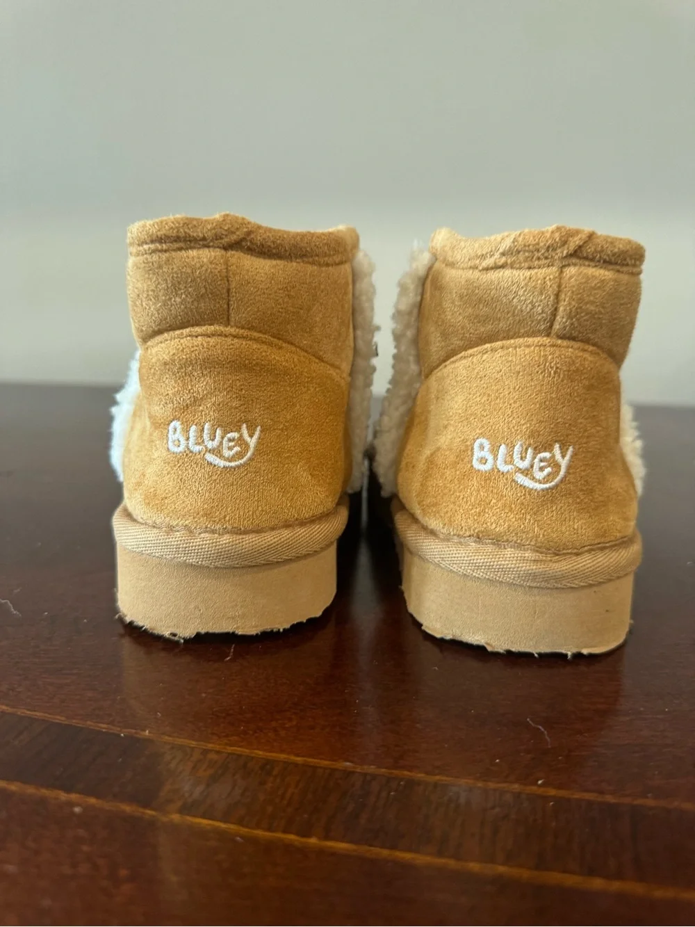 Ground Up Bluey & Bingo Toddler Faux-Suede Slipper Boots Size 9